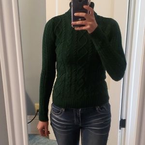 Forest green cable knit turtleneck
